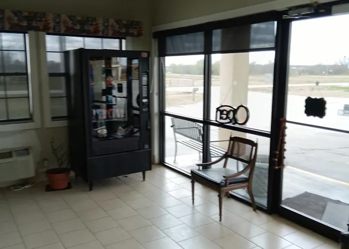 Hiway Inn Express