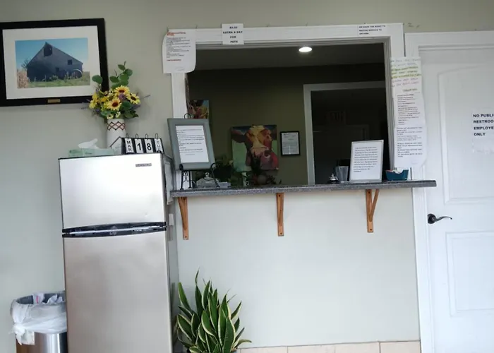Hiway Inn Express